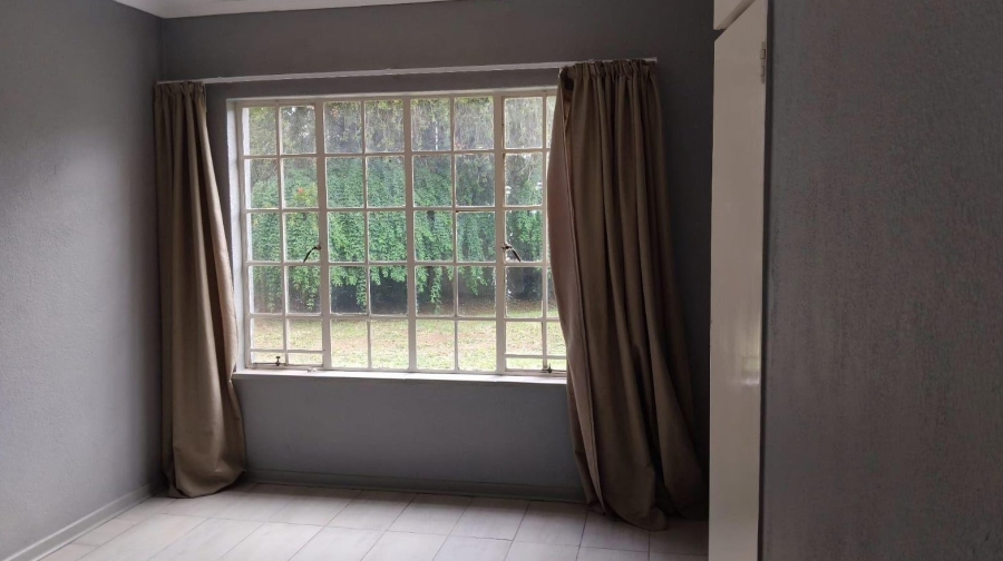 5 Bedroom Property for Sale in Vaalpark Free State